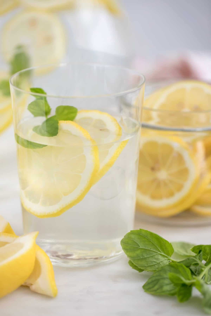 Ushapan practice—warm lemon water to ignite digestive fire and flush toxins - myhealthlogy.com